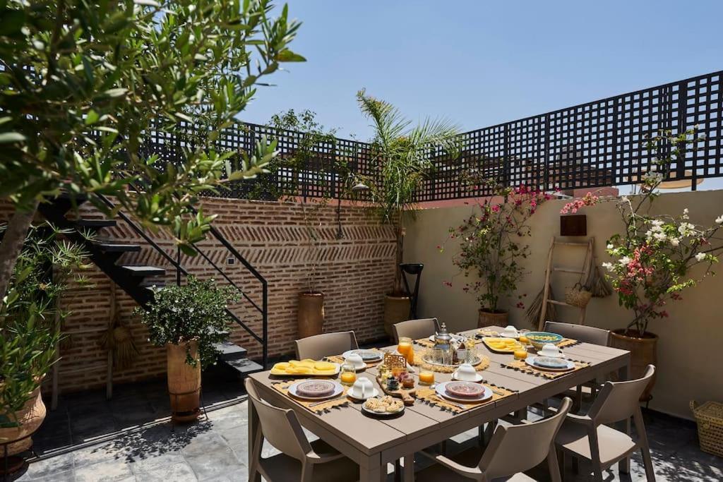 Riad Miloud En Exclusivite 10 P Au Coeur De La Medina Marrakesch Exterior foto