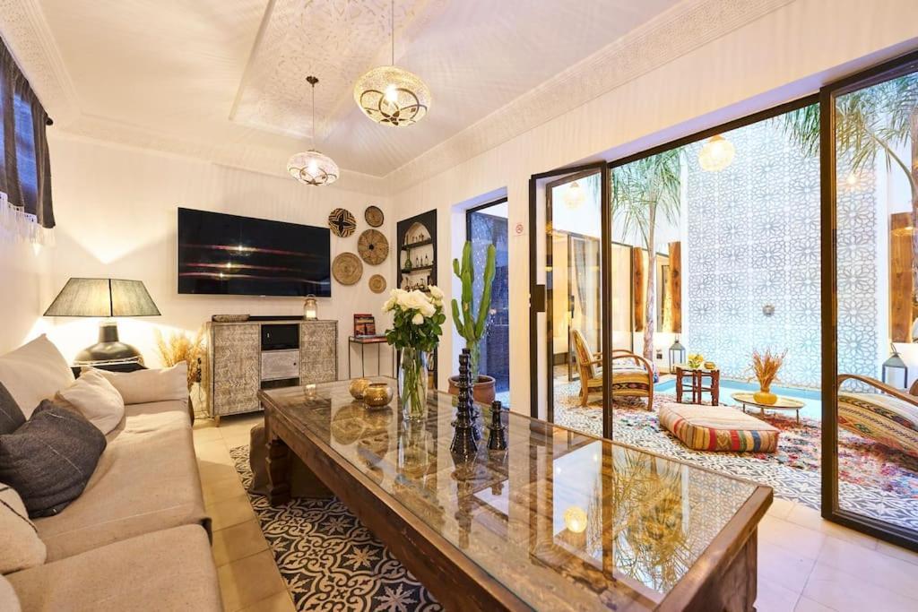 Riad Miloud En Exclusivite 10 P Au Coeur De La Medina Marrakesch Exterior foto